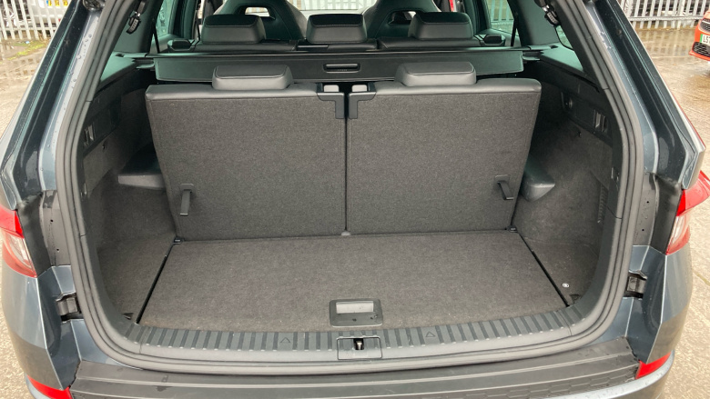 Skoda Kodiaq 2.0 TDI Sport Line 4x4 5dr DSG [7 Seat] Diesel Estate